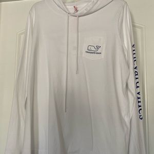 NWT Large White Vineyard Vines LS Hoodie Tee